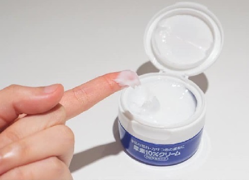 Kem trị nứt gót chân Shiseido Urea Cream review-3