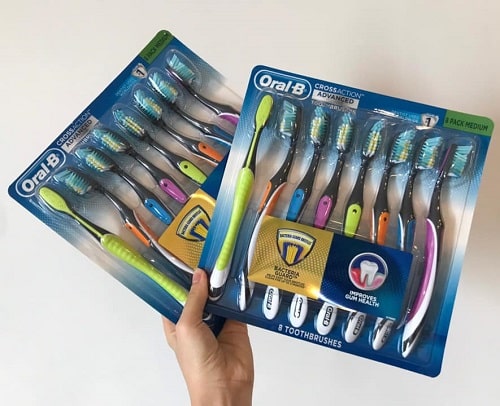 Set 8 bàn chải đánh răng Oral-B Cross Action Advanced có tốt không-2
