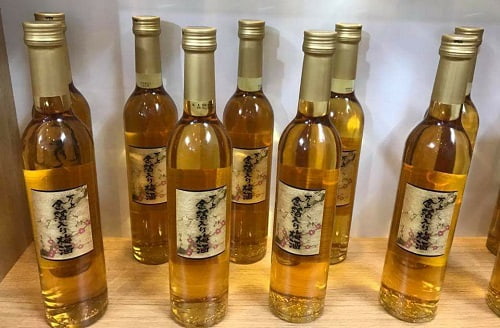 Rượu mơ vảy vàng review chai 500ml của Nhật